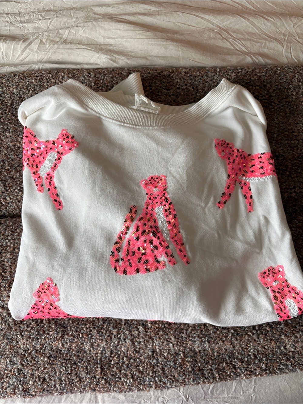 Peach Love California White Sweatshirt with Pink Cheetah Motif - Picture 6 of 6
